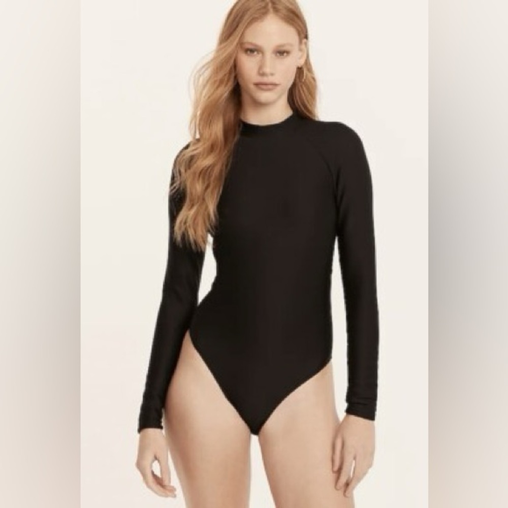 J.‎ Crew Active Ribbed Black Long-Sleeve One-Piece Rash Guard Swimsuit Size 6